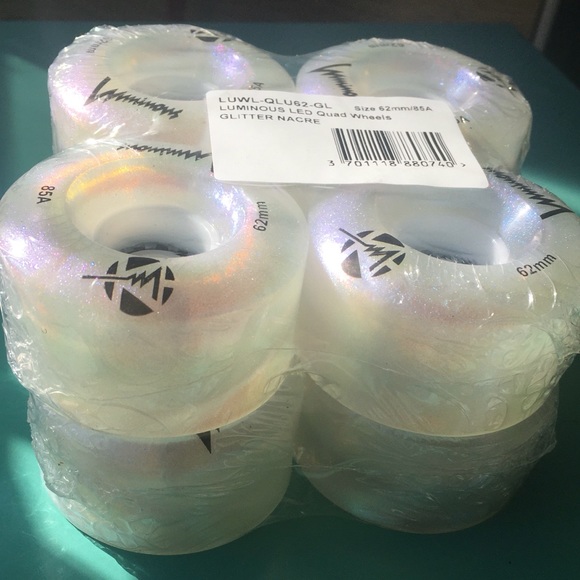 Seba Other - Set of 8 Luminous Roller Skate Wheels